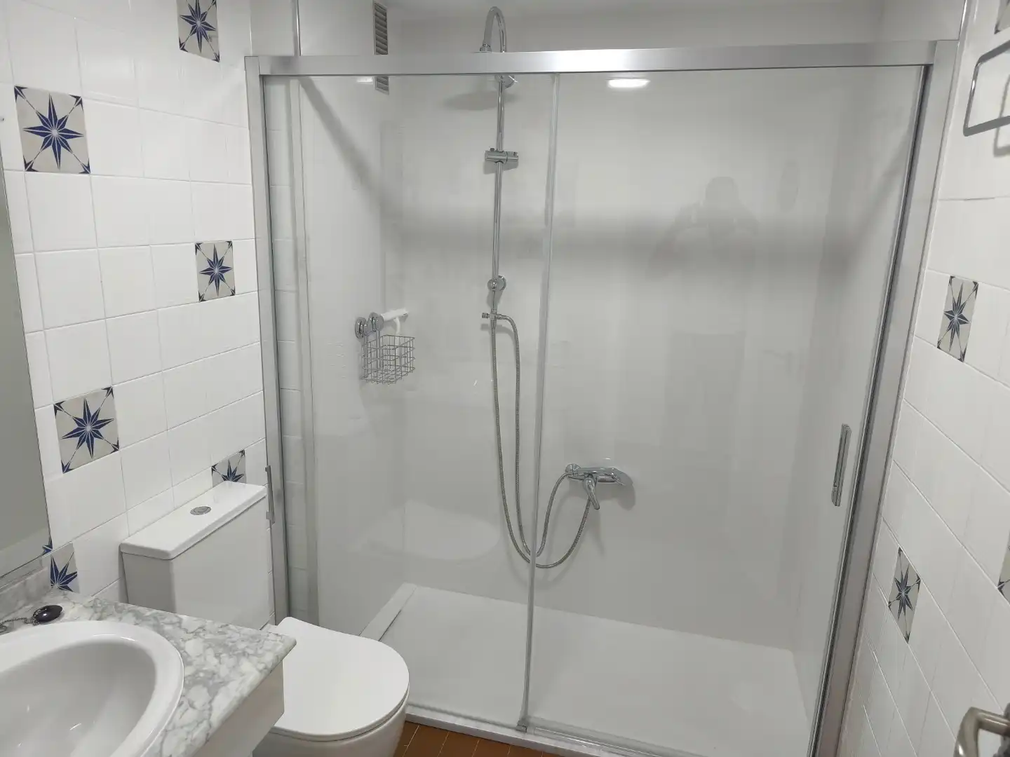 Room for rent, Manzanares