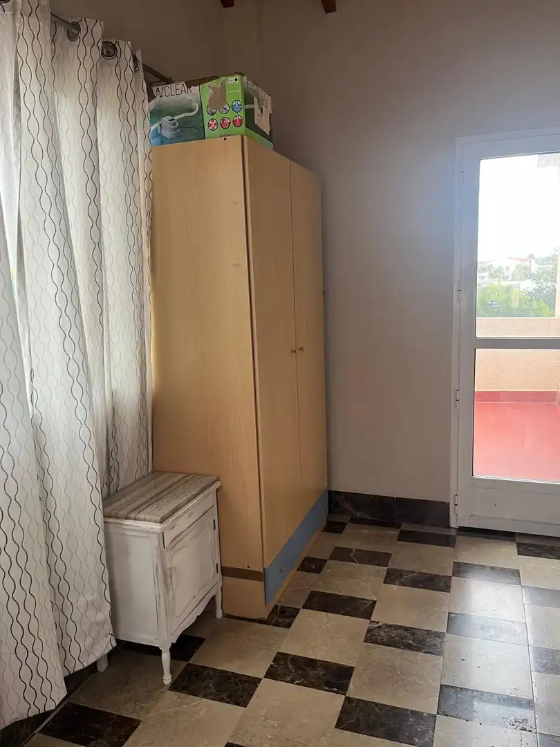 Casa de 1381 m² a Montfort