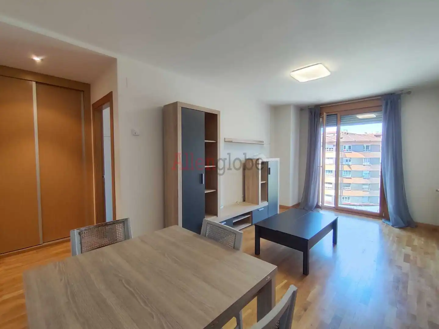 Pis de 45 m² a Oviedo