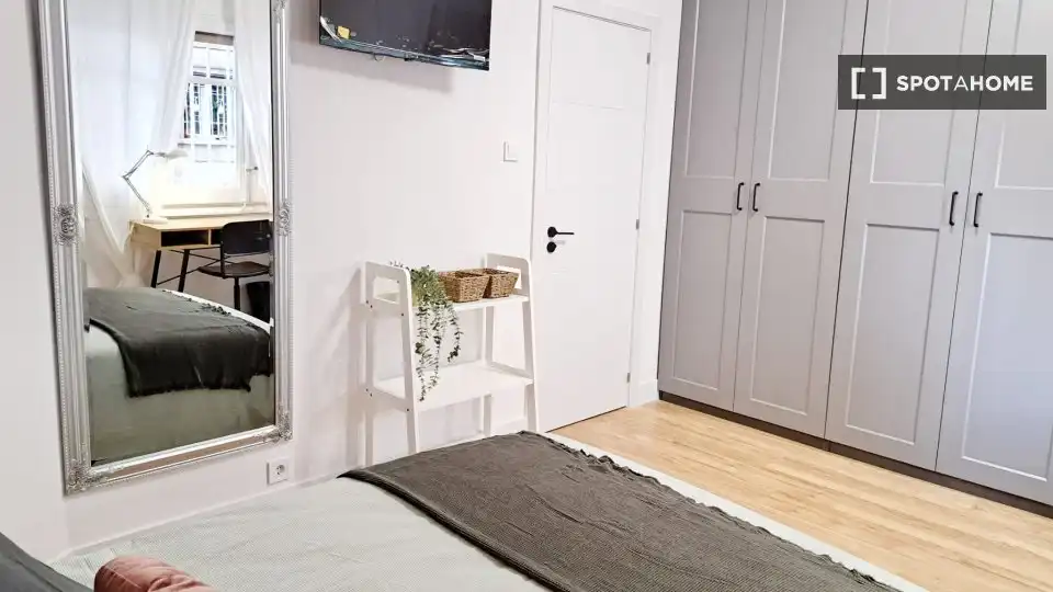 Habitación 155 m², Zaragoza