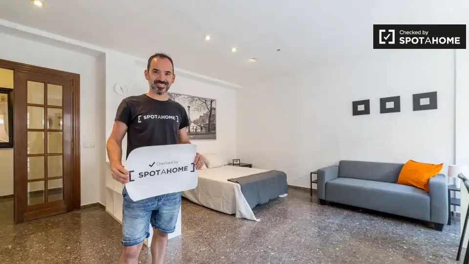 Habitación 120 m², Valencia