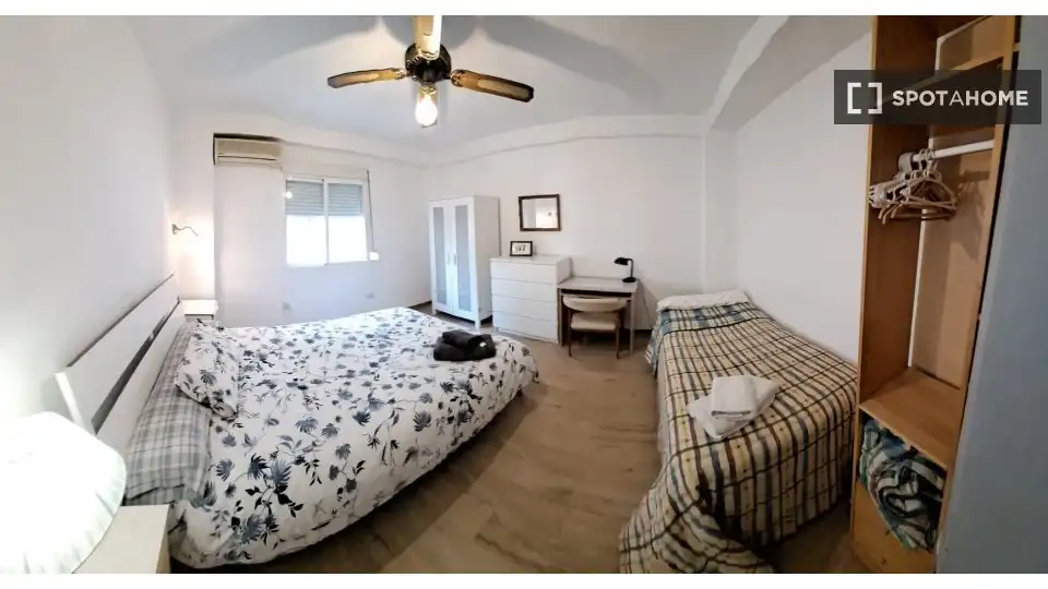 Habitación 115 m², Sevilla