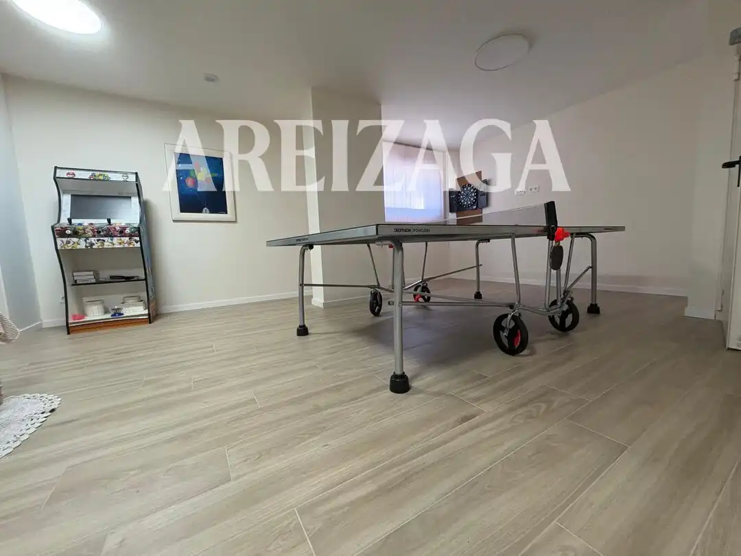 Casa de 200 m² en San Sebastián