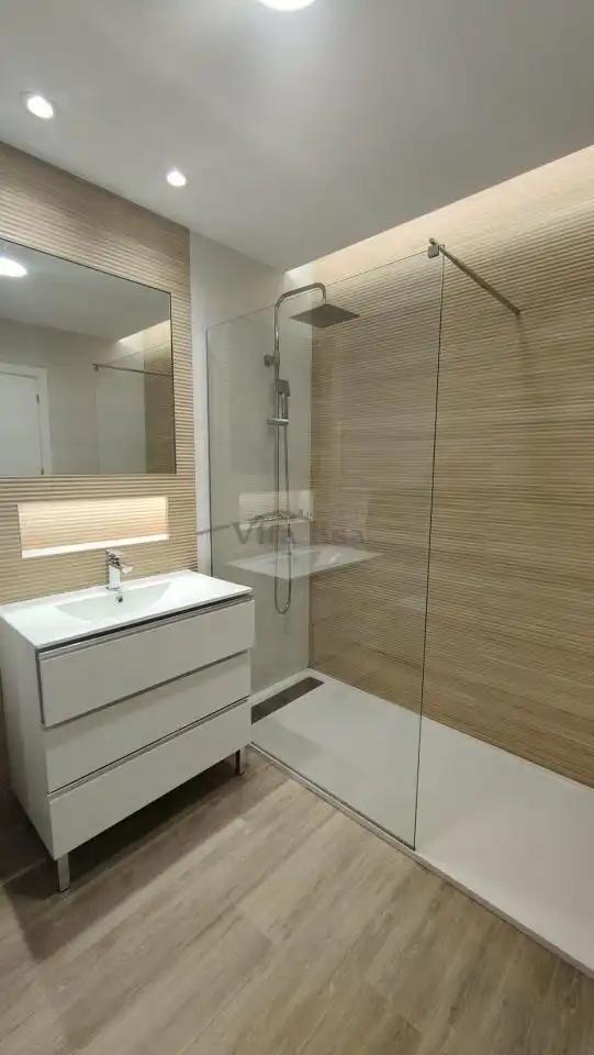 Piso de 142 m² en Ourense