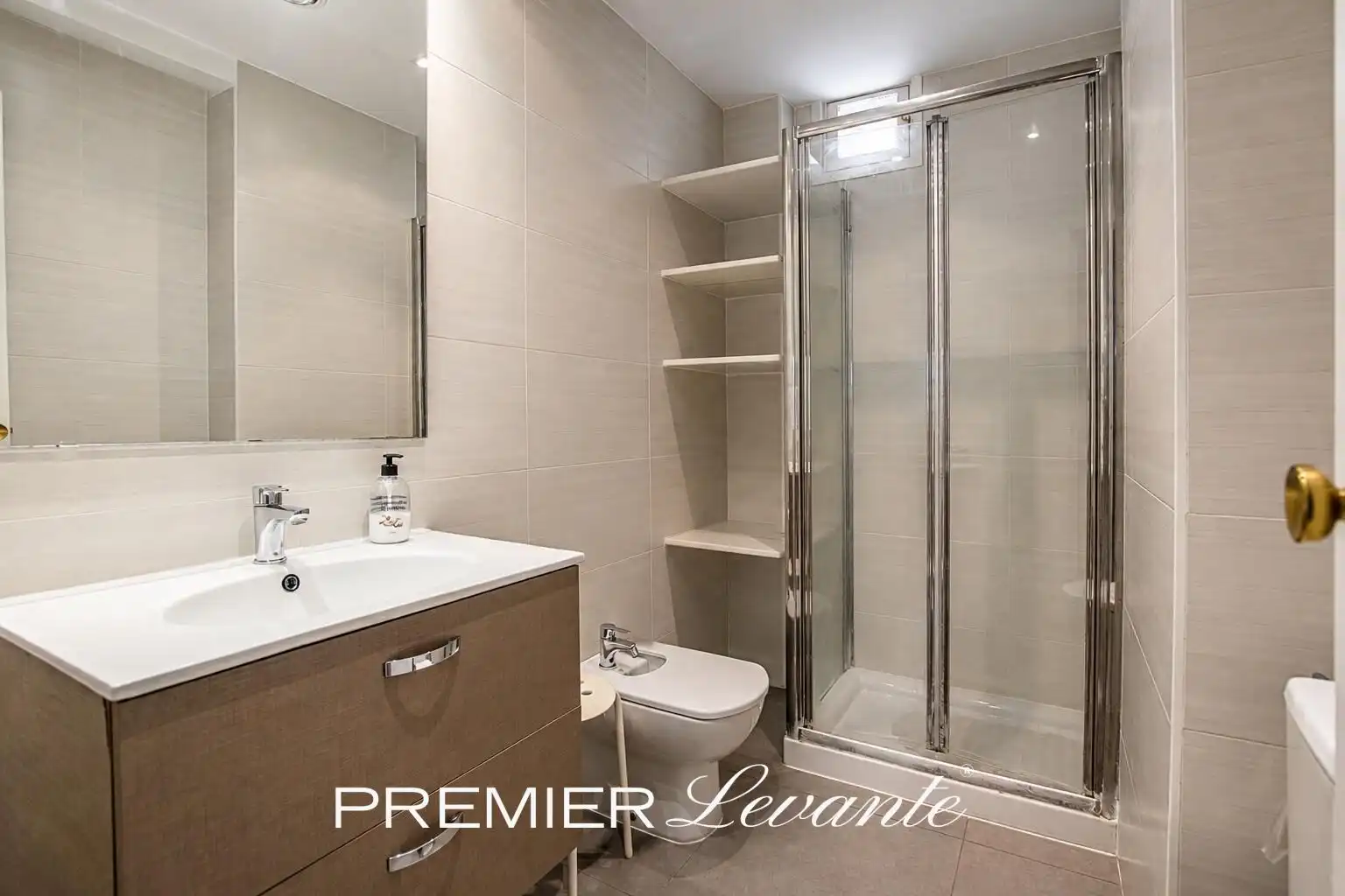 Piso de 122 m² en Alicante