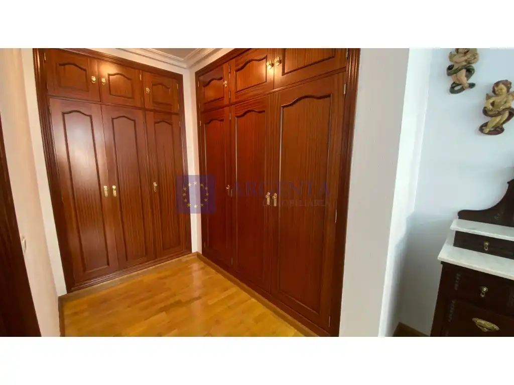 Piso de 120 m² en Cáceres