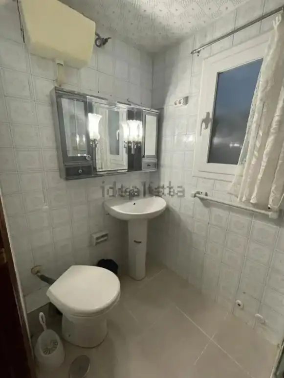 Piso de 90 m² en Granada