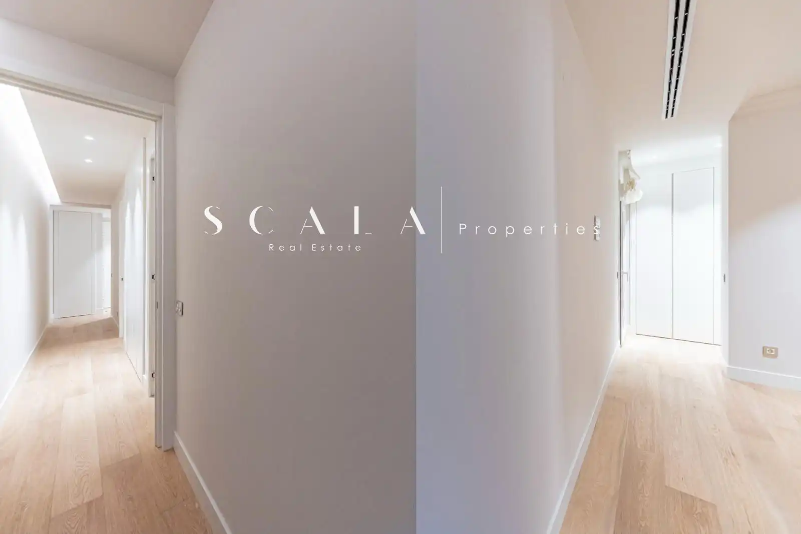Appartamento 217 m² a Madrid