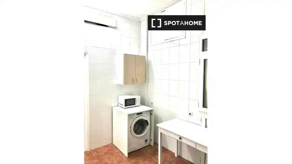 Habitación 207 m², Bilbao