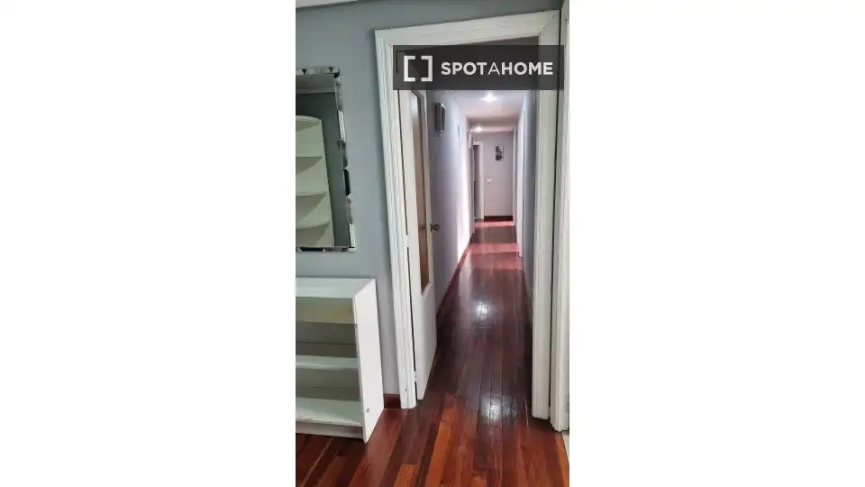 Habitación 99 m², Bilbao