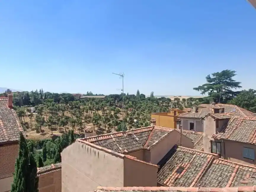 Piso de 25 m² en Segovia