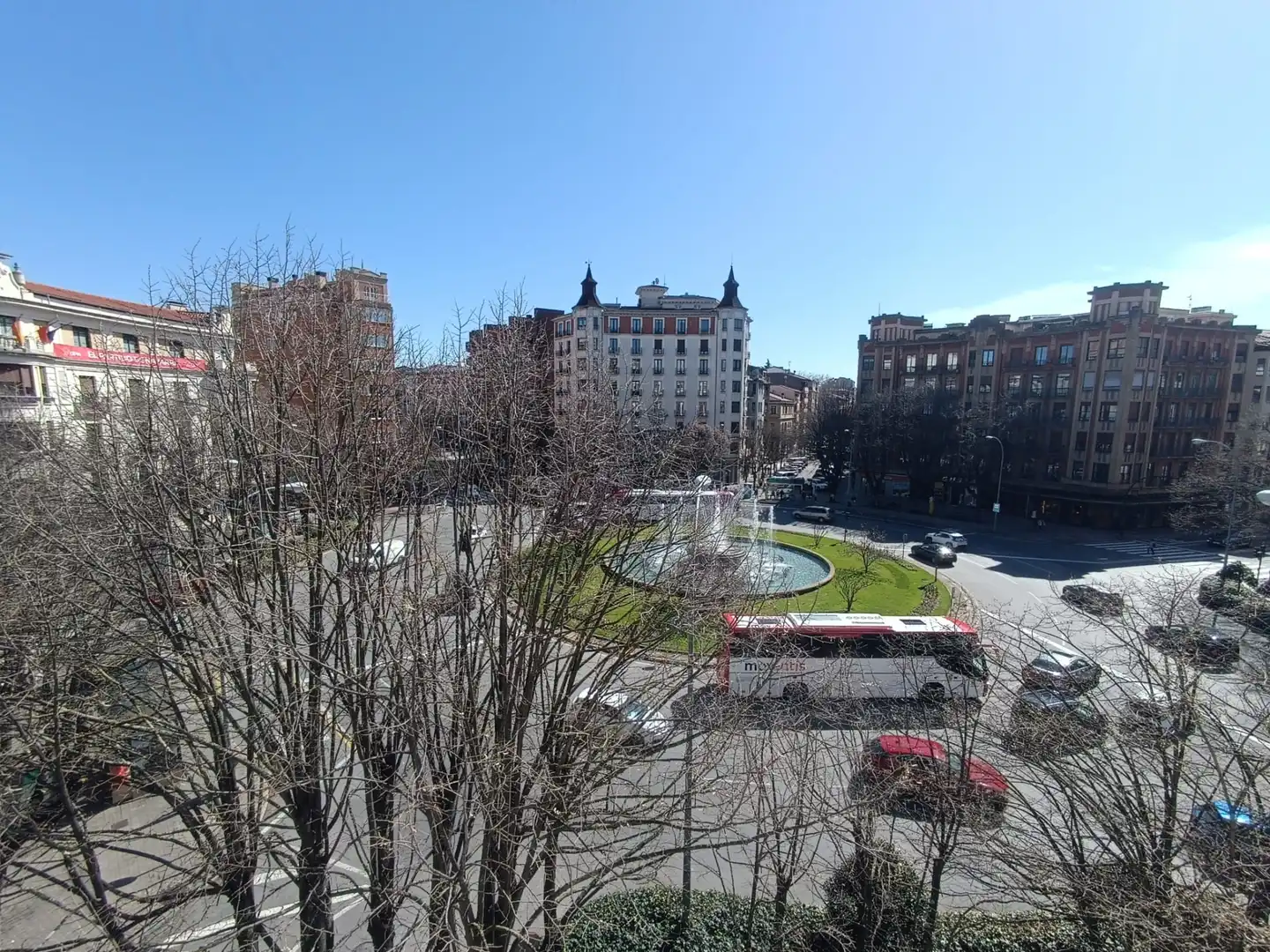 Habitación 100 m², Pamplona