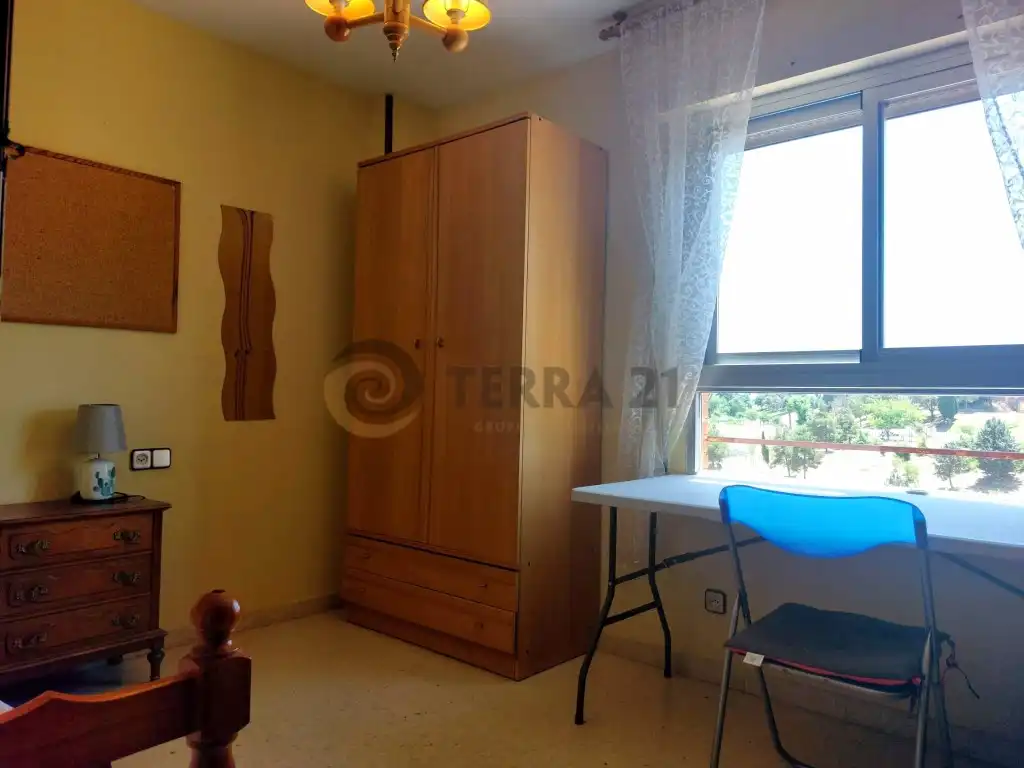 Piso de 90 m² en Jaén