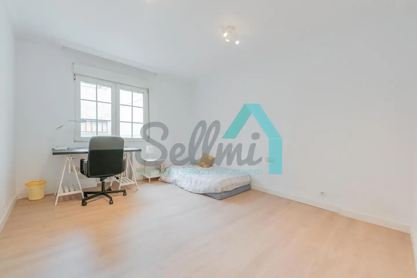 Piso de 166 m² en Oviedo