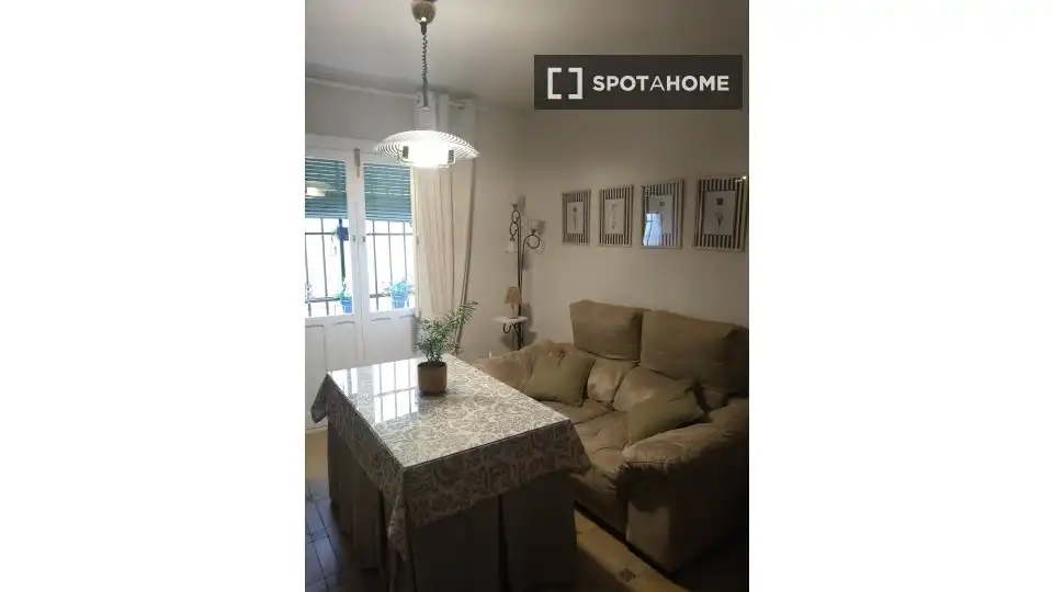 Habitación 75 m², Córdoba