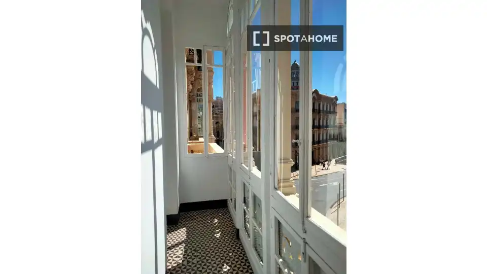 Habitación 145 m², Almería