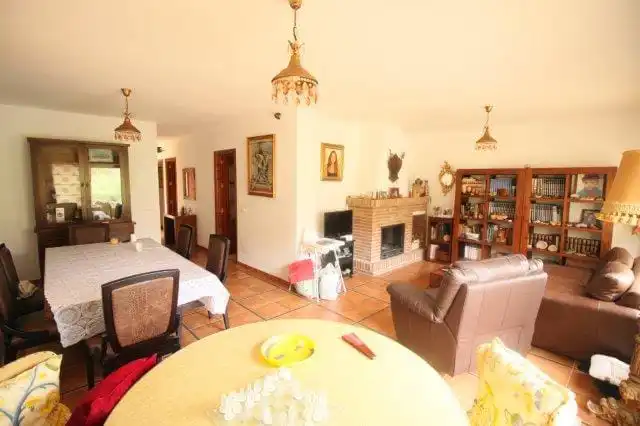 Haus 70 m² in Mijas