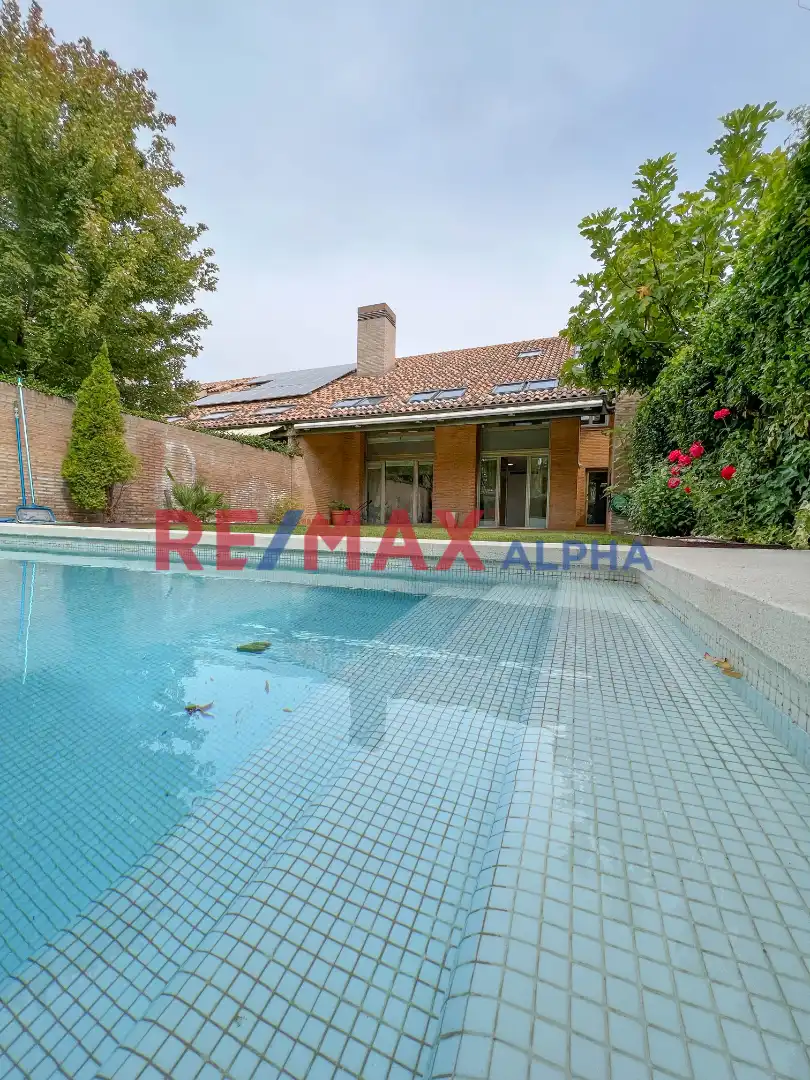 Casa de 546 m² a Pozuelo de Alarcón