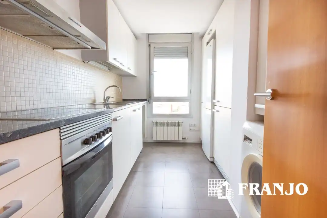 Pis de 111 m² a Barberà del Vallès