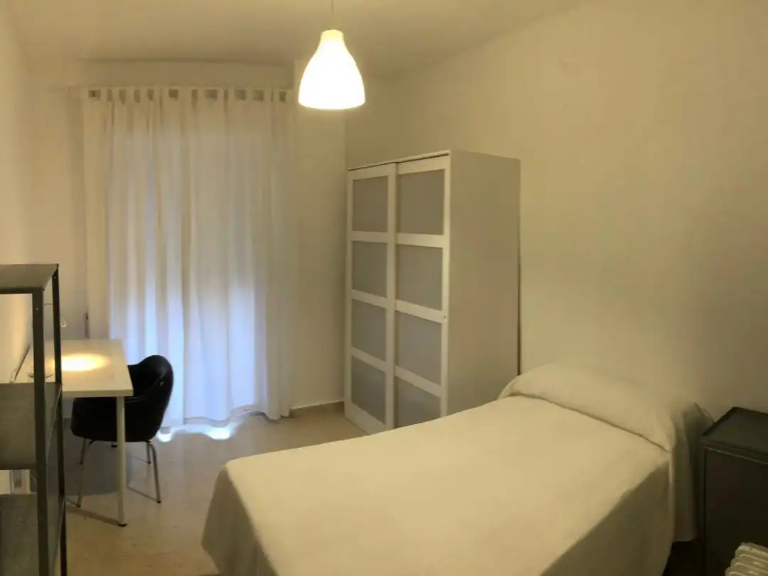 Piso de 80 m² en Granada
