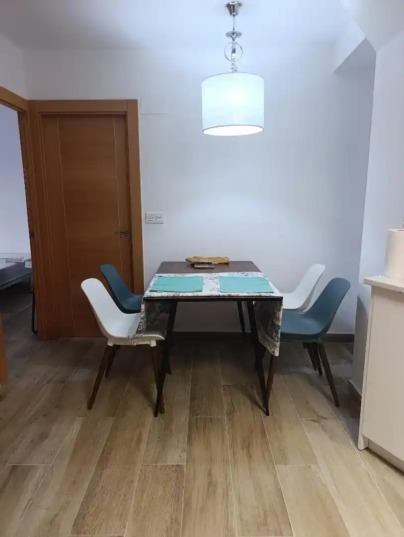 Habitación 70 m², Zaragoza