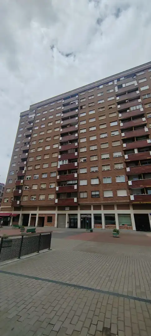 Piso de 99 m² en Bilbao