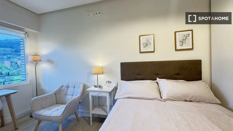 Habitación 104 m², Bilbao