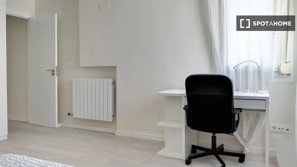 Habitación 104 m², Zaragoza