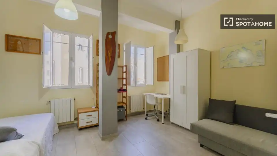 Habitació de lloguer, València
