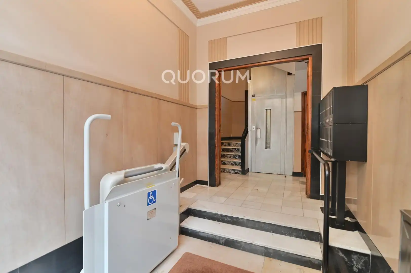 Piso de 95 m² en Bilbao