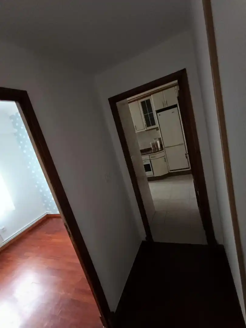 Habitación 79 m², Ourense