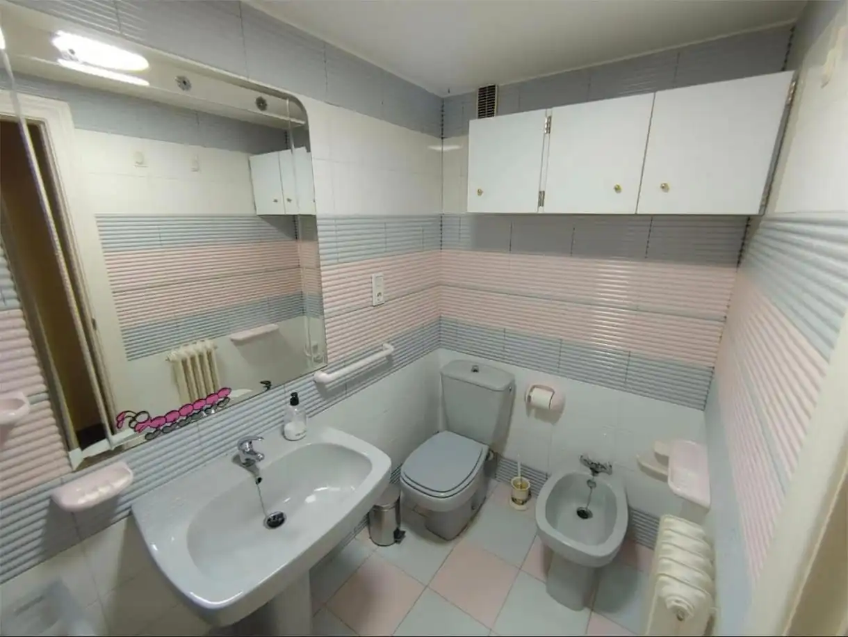 Habitación 115 m², Granada