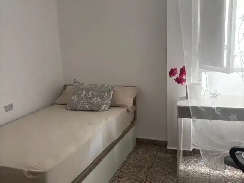 Habitación 120 m², Alicante
