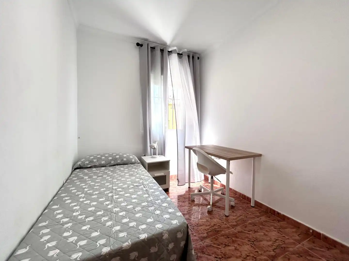 Habitación 72 m², Almería
