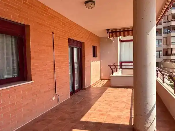 Piso de 141 m² en Almería
