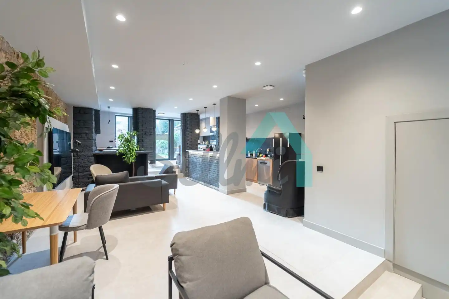 Habitación 423 m², Oviedo
