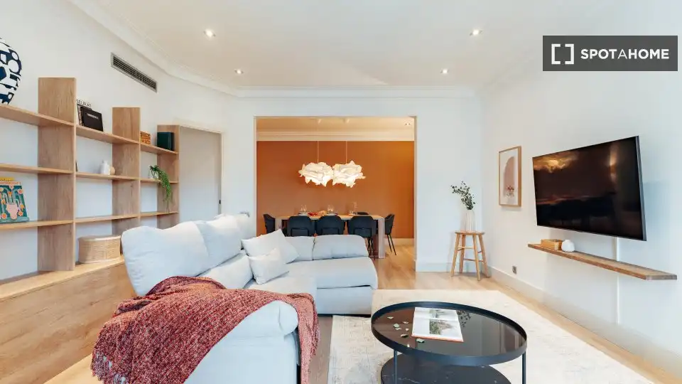 Habitación 208 m², Barcelona