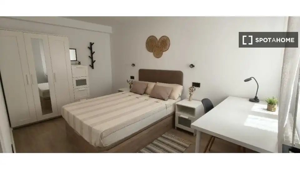 Habitación 44 m², Zaragoza