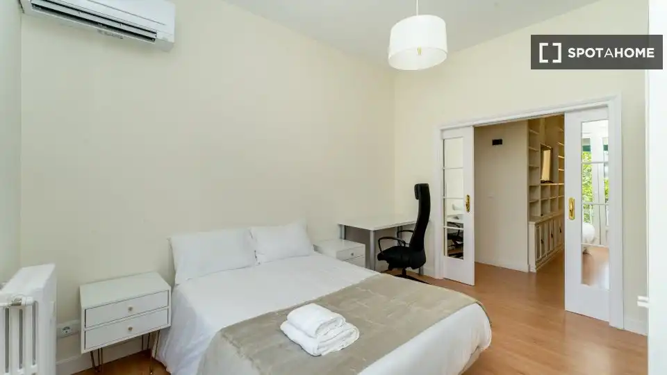Habitació de lloguer, Madrid