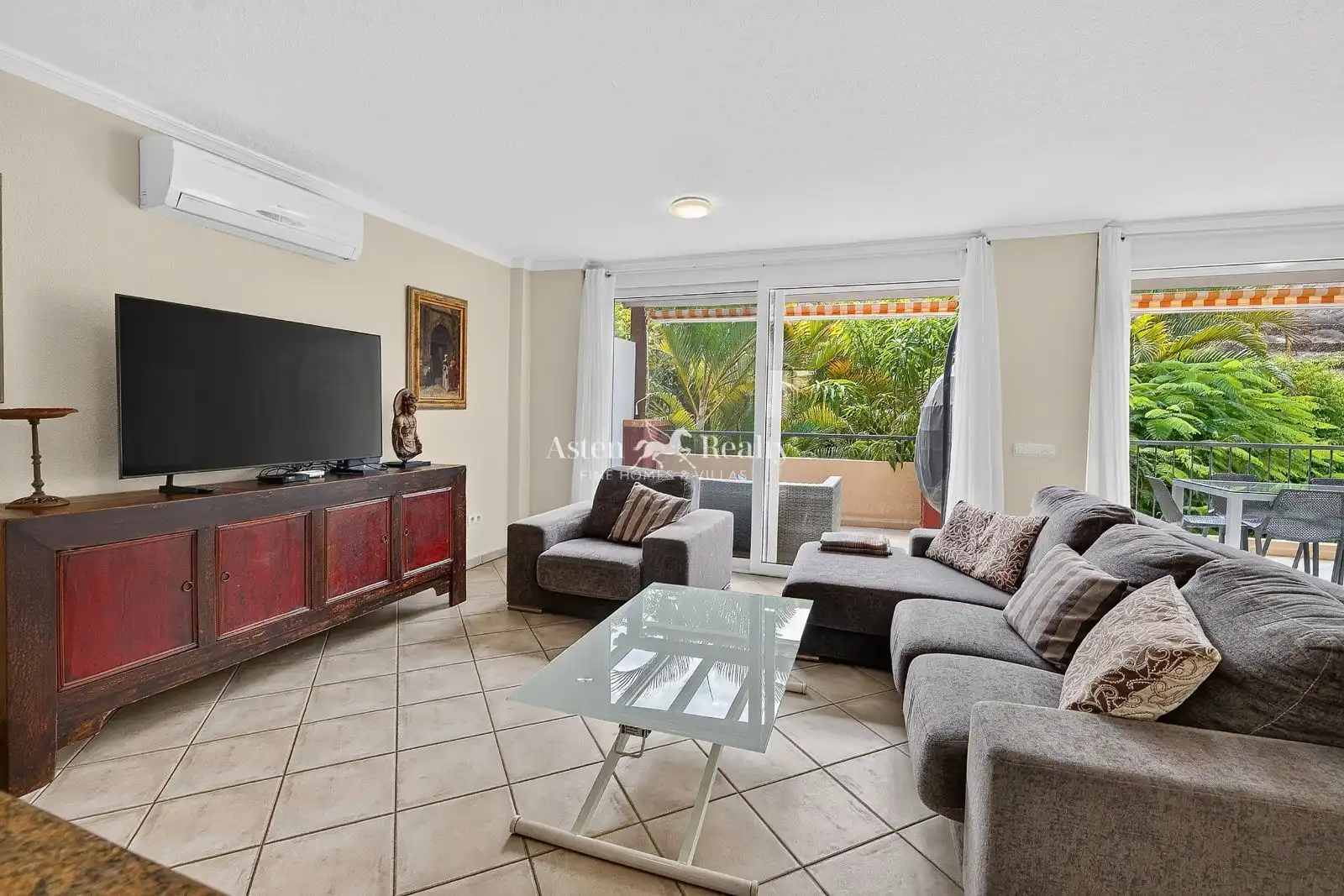 Casa de 325 m² en Arona