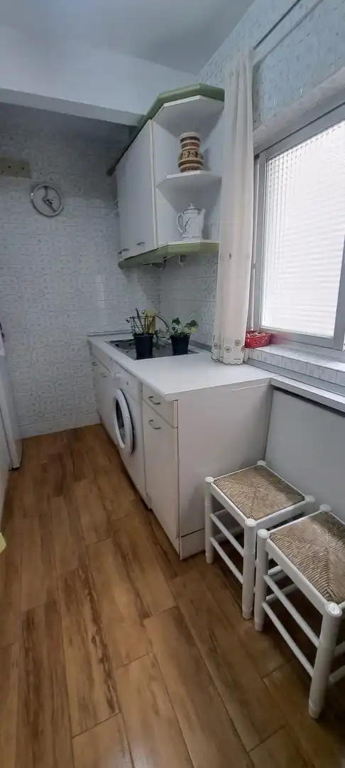 Pis de 100 m² a Àvila