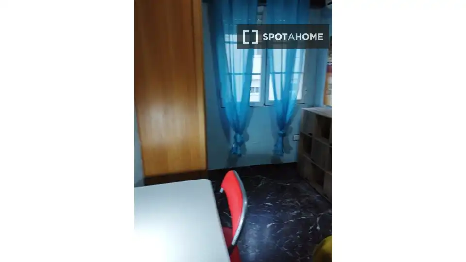 Habitación 104 m², Jaén