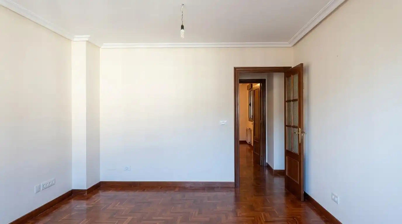 Piso de 85 m² en Oviedo