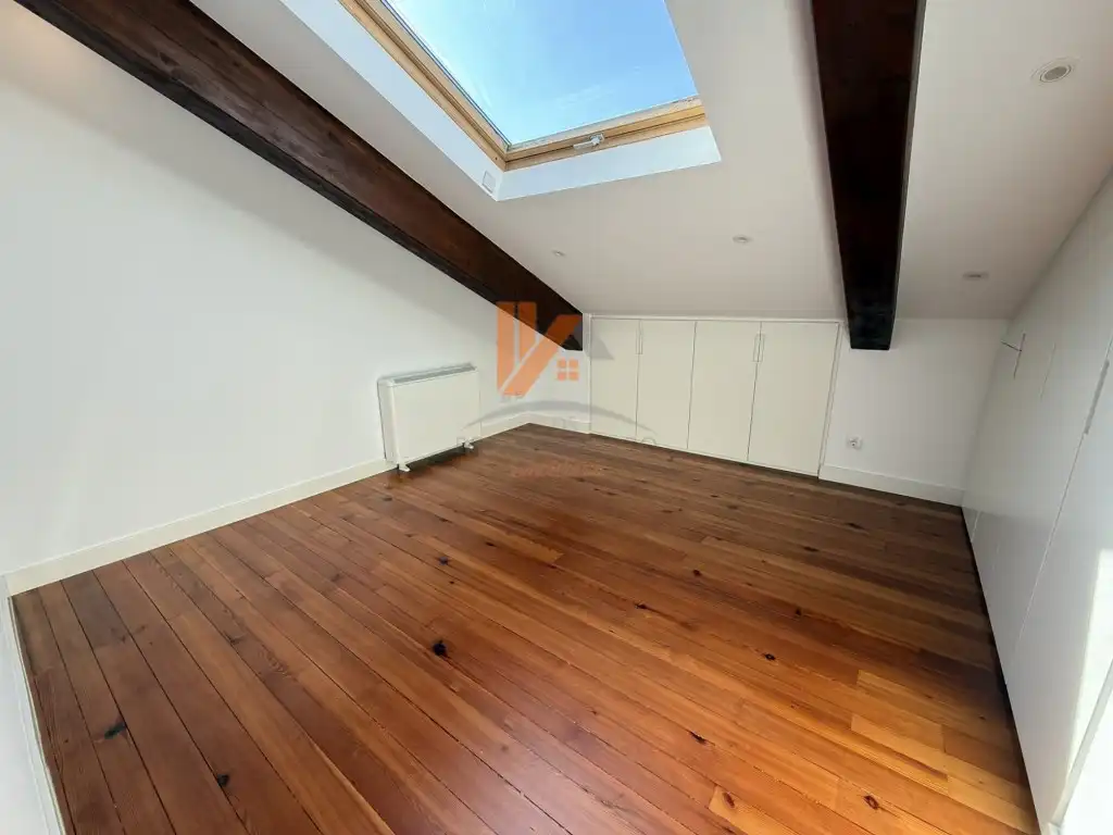 Piso de 127 m² en Santiago de Compostela