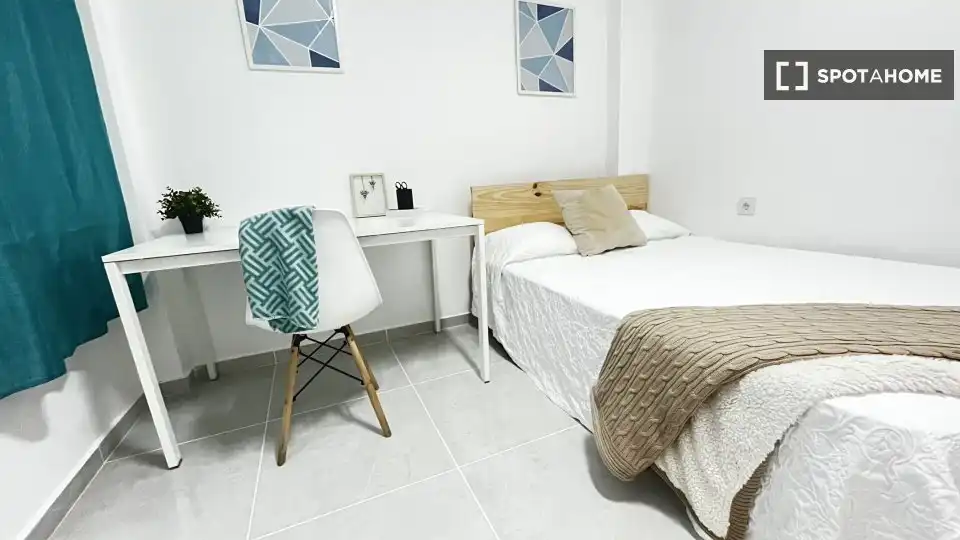 Habitación 81 m², Sevilla