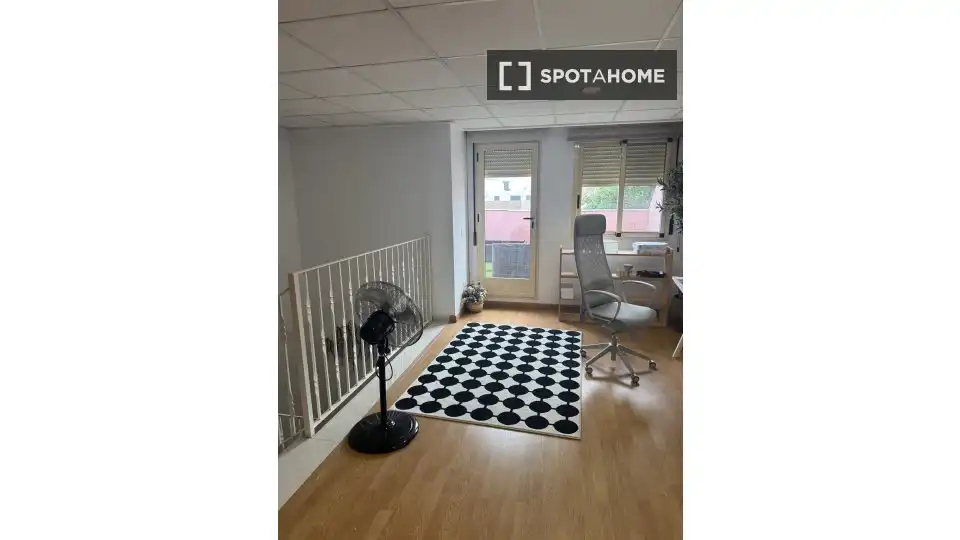 Комната в аренду, Silla