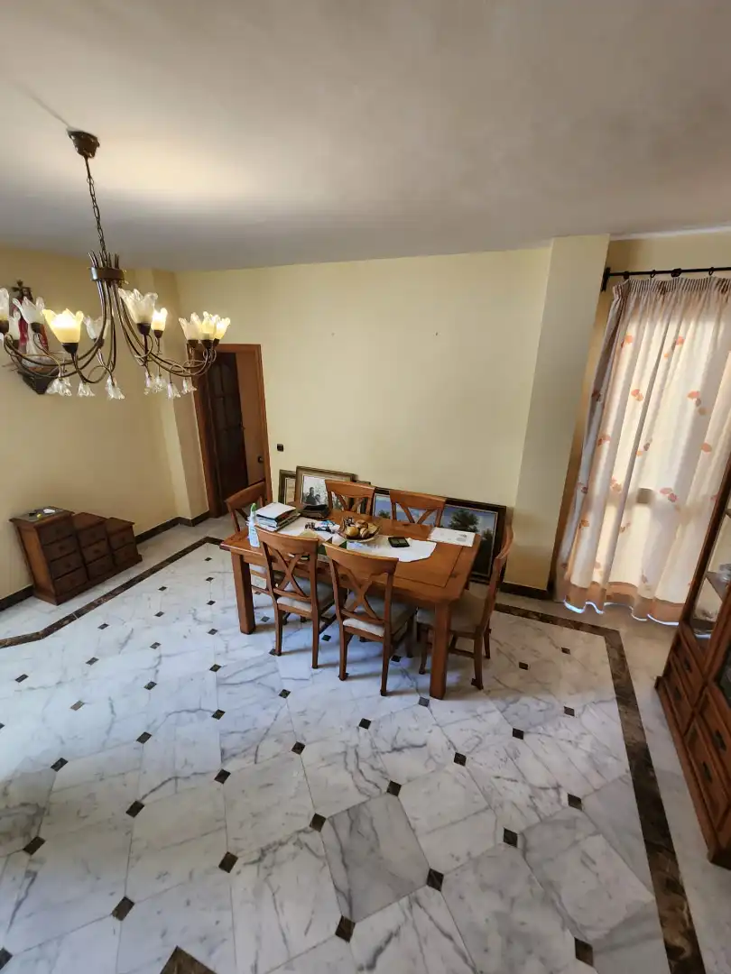 Casa de 140 m² en Coín