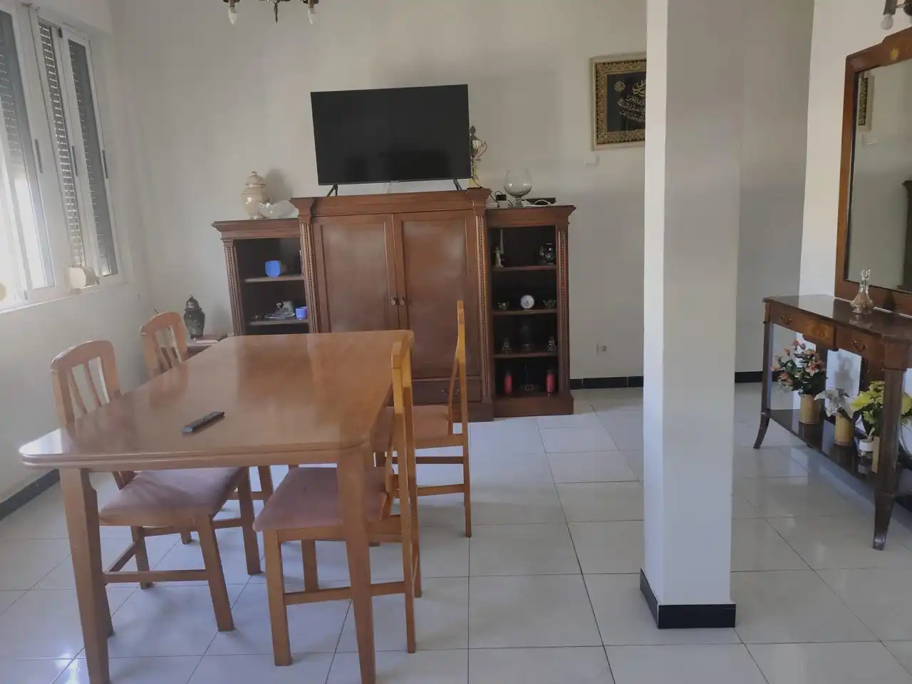Piso de 80 m² en Melilla