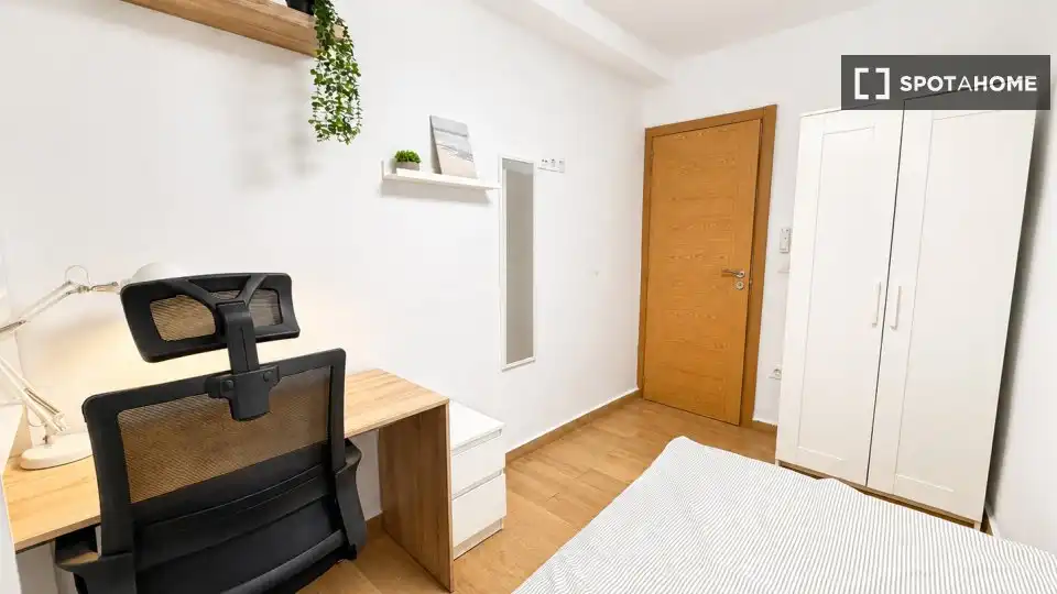 Habitación 85 m², Valencia