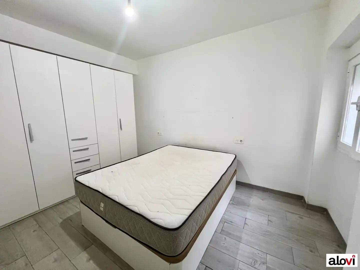 Piso de 80 m² en Granada